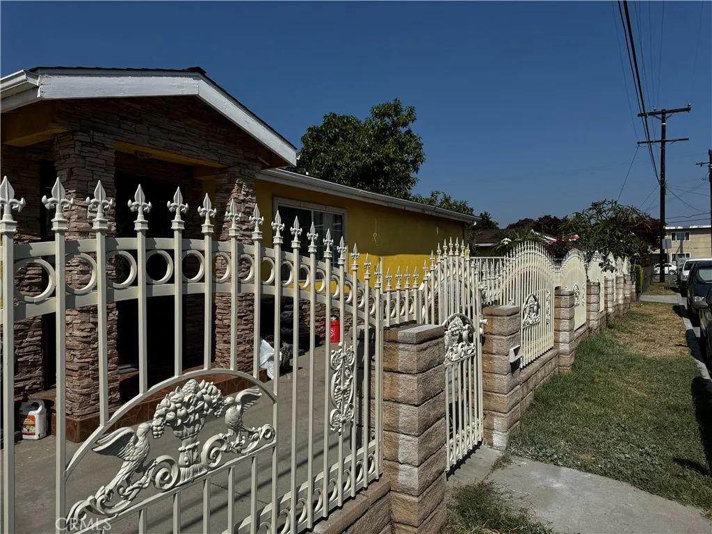 12145 Wanda Street, El Monte, California 91732 home-pic-3